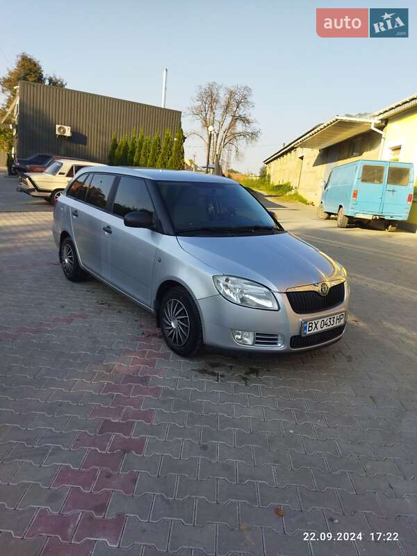 Универсал Skoda Fabia 2009 в Каменец-Подольском фото 8 Универсал Skoda Fabia 2009 в Каменец-Подольском