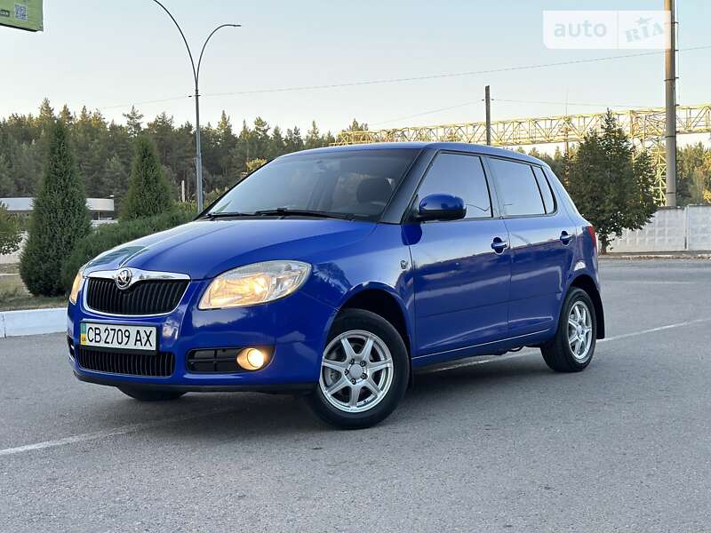 Технические характеристики Skoda Fabia (Шкода Фабия) 1.4d MT (69 л.с.) годы выпуска 2007 - 2010