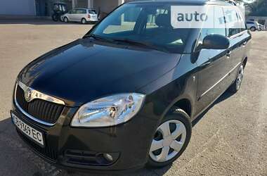 Универсал Skoda Fabia 2008 в Чернигове