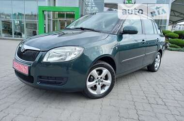 Універсал Skoda Fabia 2009 в Луцьку