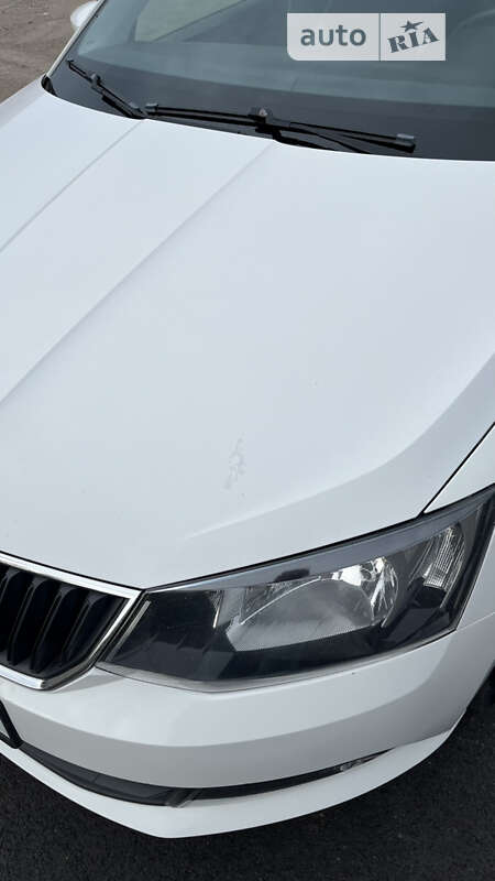 Универсал Skoda Fabia 2016 в Житомире