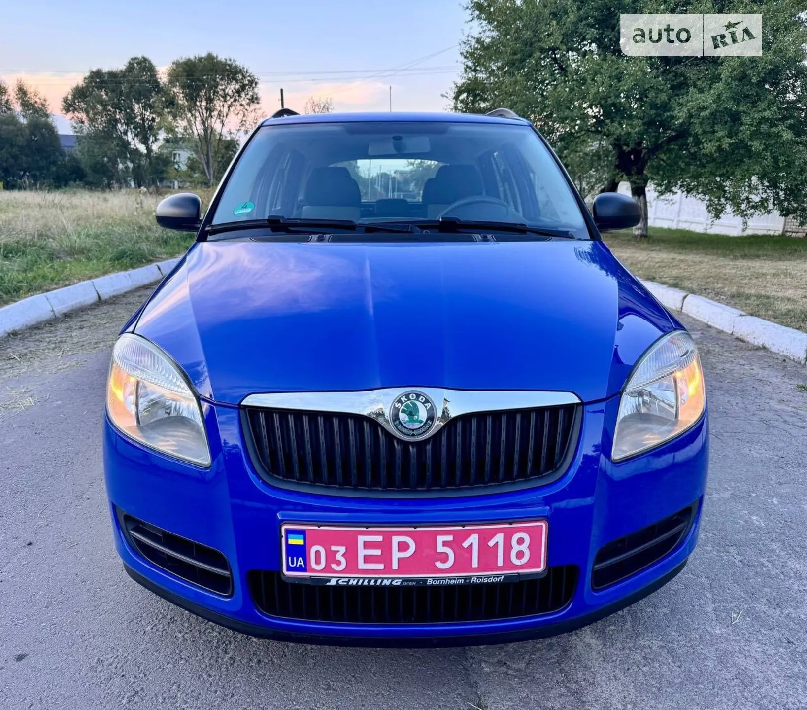 2010 Skoda Fabia - мініатюра 2