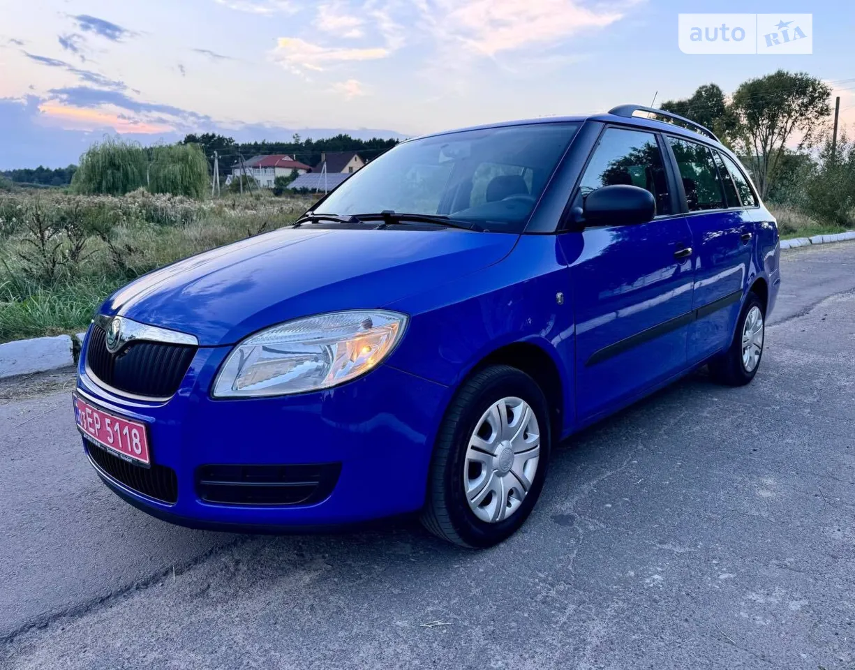 2011 Skoda Fabia - мініатюра 21