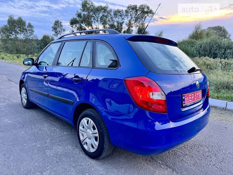 Универсал Skoda Fabia 2010 в Луцке фото 3 Универсал Skoda Fabia 2010 в Луцке