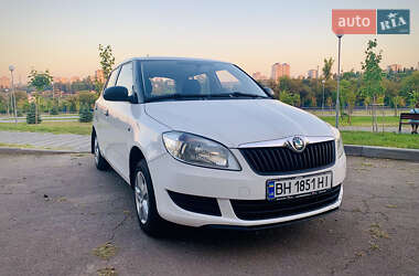 Хэтчбек Skoda Fabia 2012 в Киеве