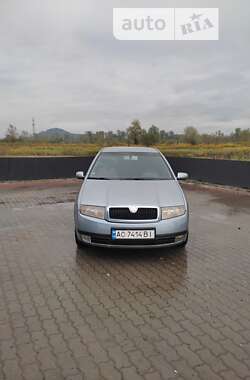 Хэтчбек Skoda Fabia 2002 в Хусте