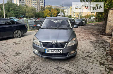 Хэтчбек Skoda Fabia 2013 в Львове