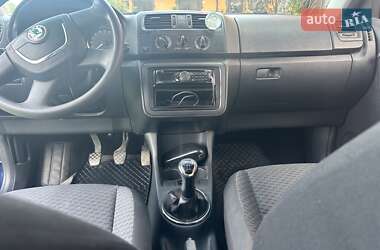 Хэтчбек Skoda Fabia 2012 в 