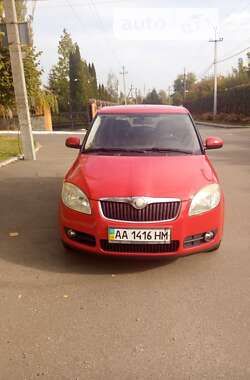 Хетчбек Skoda Fabia 2008 в Києві