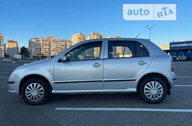 Хэтчбек Skoda Fabia 2007 в Киеве