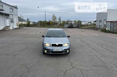 Седан Skoda Fabia 2005 в Хусті