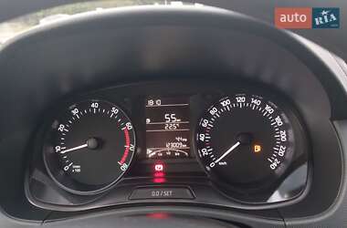 Хэтчбек Skoda Fabia 2017 в 