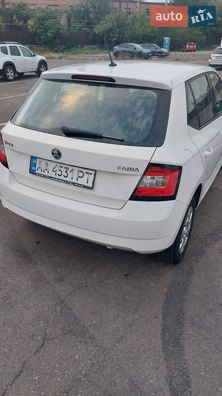 Хетчбек Skoda Fabia 2017 в Одесі