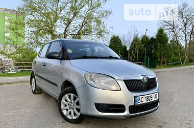 Хэтчбек Skoda Fabia 2009 в Львове