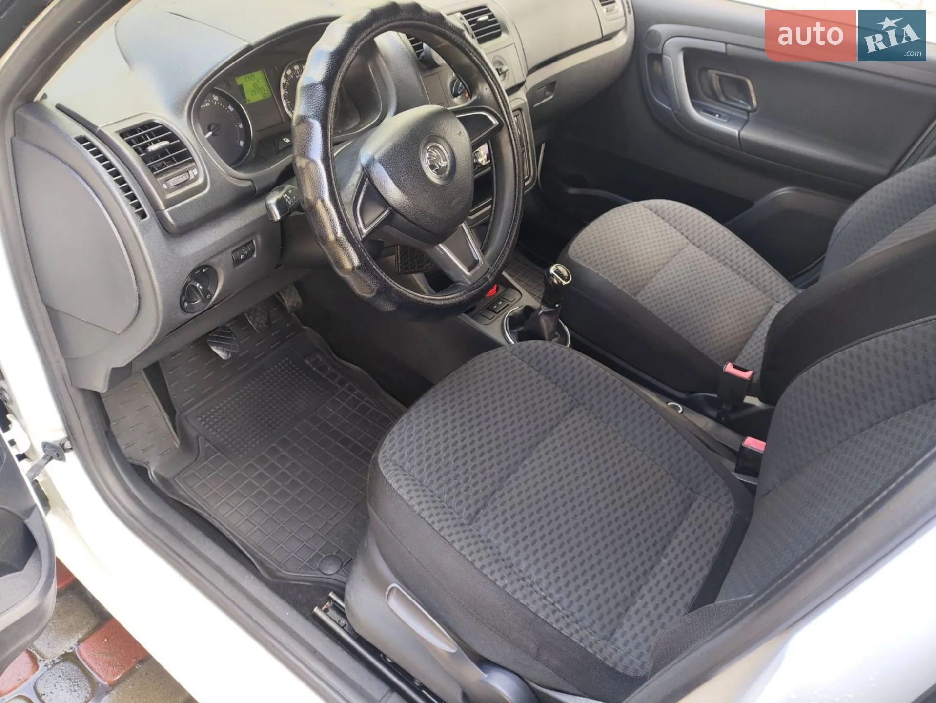 2013 Skoda Fabia - мініатюра 7