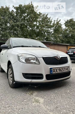 Хетчбек Skoda Fabia 2008 в Харкові