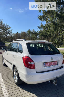 Универсал Skoda Fabia 2009 в Луцке