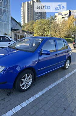 Хэтчбек Skoda Fabia 2003 в Львове