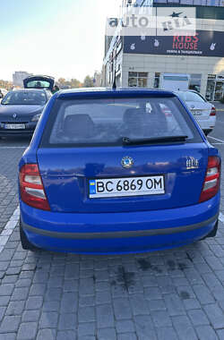 Хэтчбек Skoda Fabia 2003 в Львове