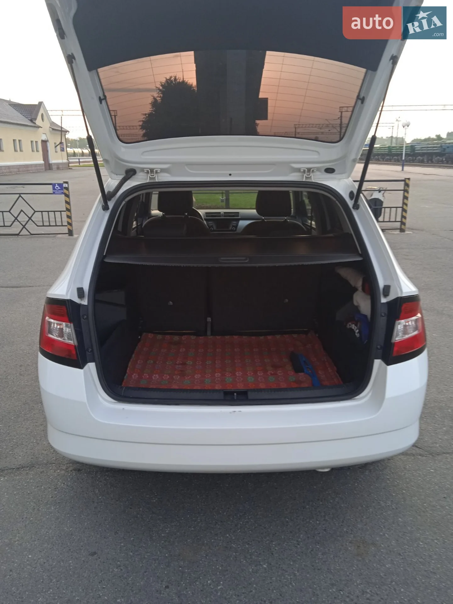 2016 Skoda Fabia - мініатюра 7