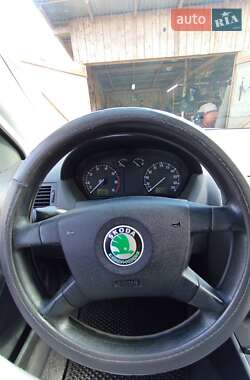 Хэтчбек Skoda Fabia 2004 в Львове