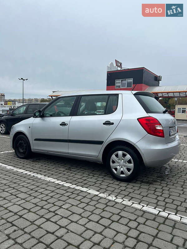 Хетчбек Skoda Fabia 2010 в Львові