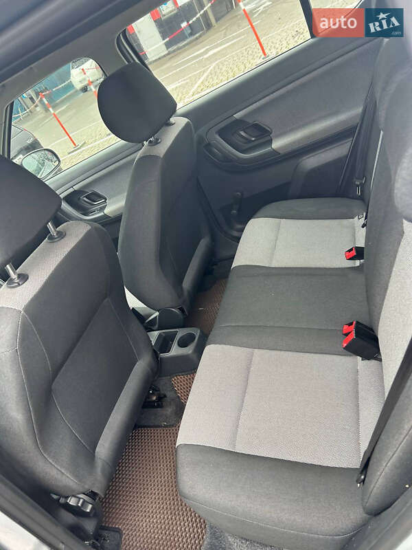 Хетчбек Skoda Fabia 2010 в Львові