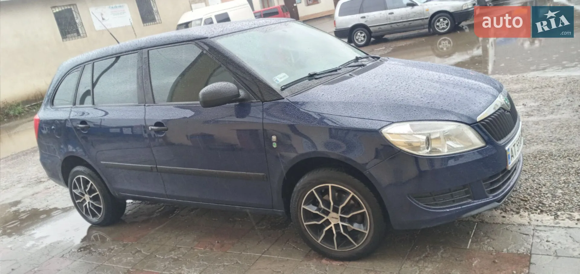 2010 Skoda Fabia - мініатюра 4