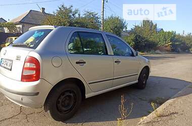 Хетчбек Skoda Fabia 2002 в Черкасах