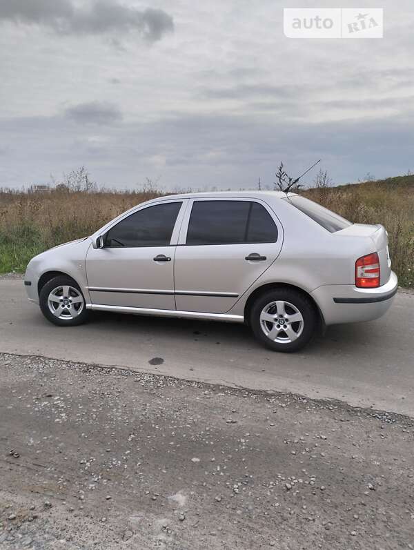 Седан Skoda Fabia 2005 в Вінниці