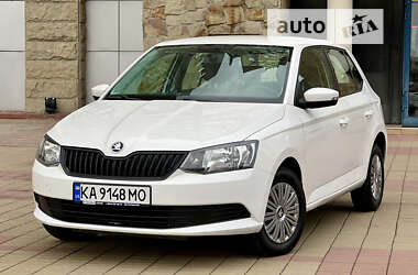 Хетчбек Skoda Fabia 2016 в Києві