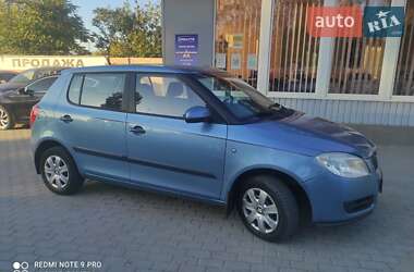 Хэтчбек Skoda Fabia 2008 в Николаеве