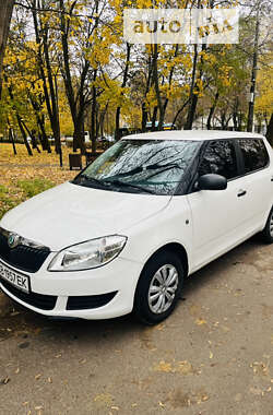 Хэтчбек Skoda Fabia 2011 в Чернигове