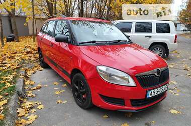 Універсал Skoda Fabia 2011 в Вінниці