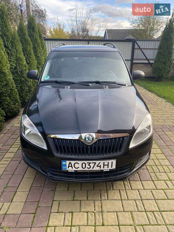 Універсал Skoda Fabia 2011 в Луцьку