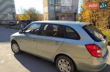 Універсал Skoda Fabia 2011 в Тернополі