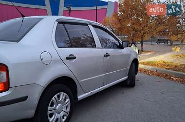 Седан Skoda Fabia 2007 в Запоріжжі