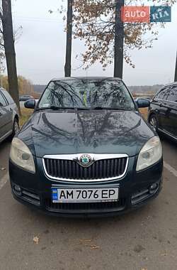 Хэтчбек Skoda Fabia 2007 в 