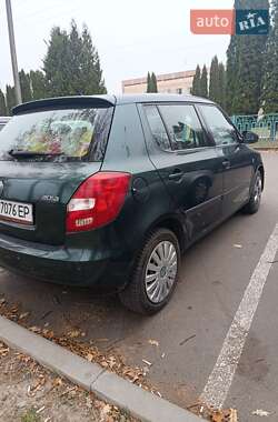 Хэтчбек Skoda Fabia 2007 в 