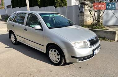 Універсал Skoda Fabia 2001 в Чернівцях