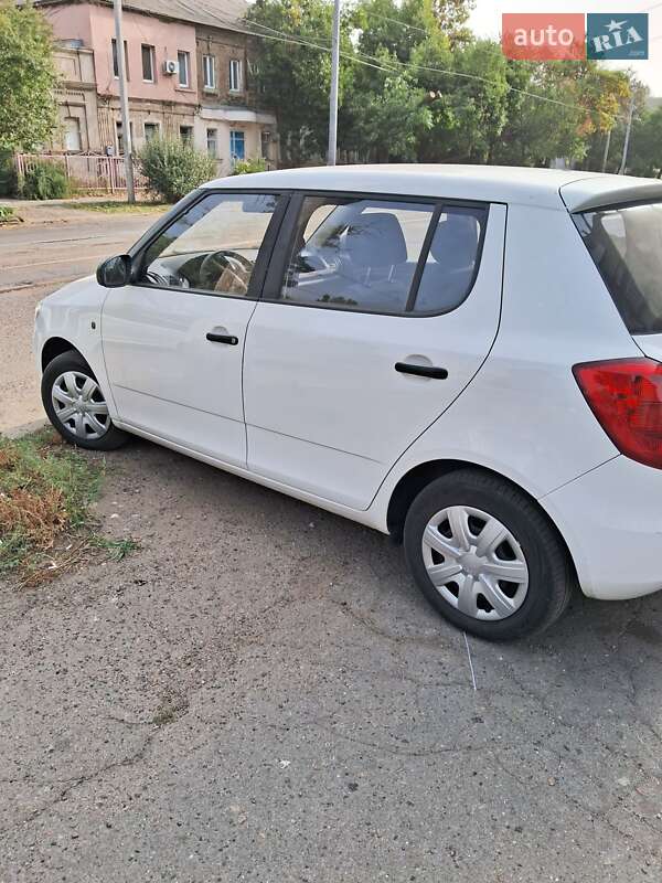 Хетчбек Skoda Fabia 2012 в Миколаєві