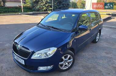 Универсал Skoda Fabia 2011 в Ровно