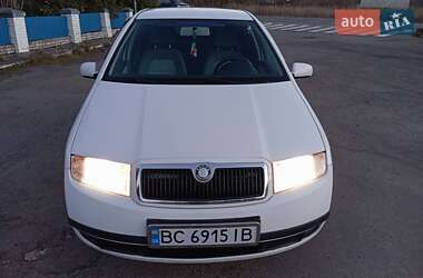 Хетчбек Skoda Fabia 2002 в Долині