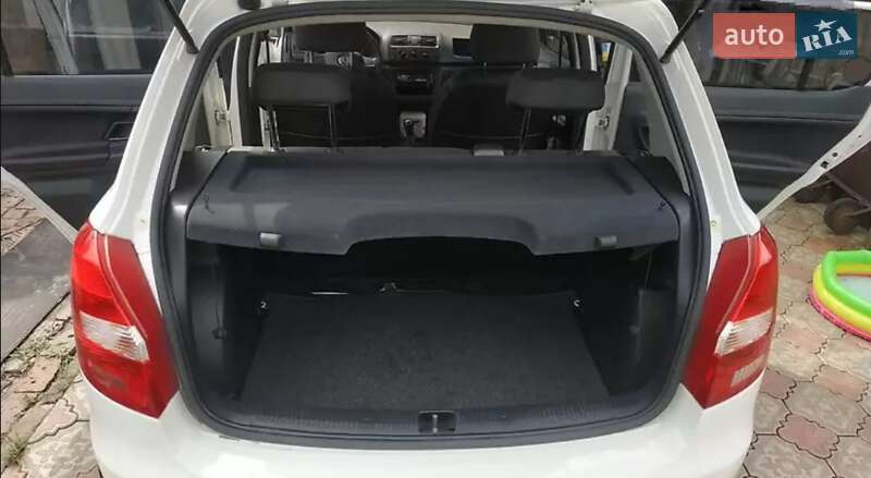 Хэтчбек Skoda Fabia 2013 в Киеве