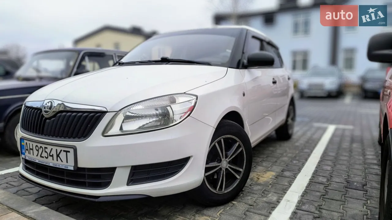 2014 Skoda Fabia - мініатюра 16