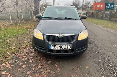 Универсал Skoda Fabia 2009 в Чернигове