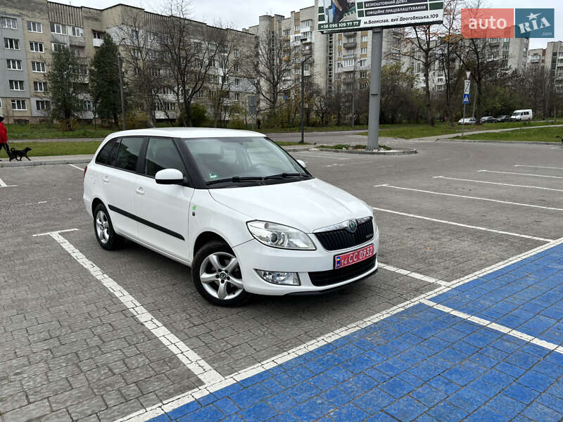 Универсал Skoda Fabia 2012 в Дрогобыче