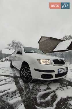 Хэтчбек Skoda Fabia 2006 в Коростене