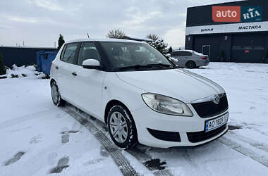 Хэтчбек Skoda Fabia 2012 в Хусте