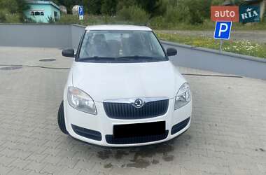 Хэтчбек Skoda Fabia 2007 в Львове